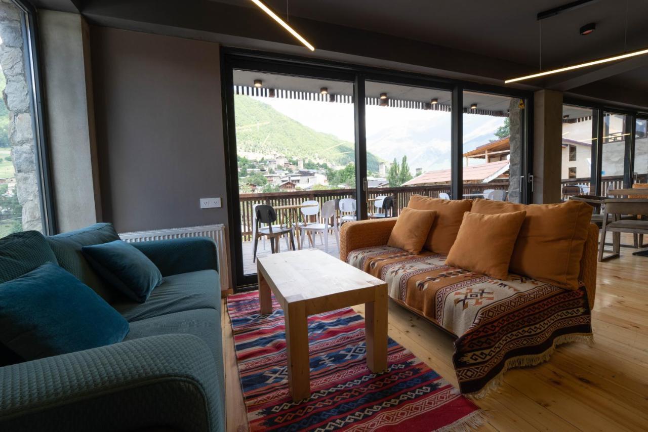 Hotel Lahili 메스티아 외부 사진