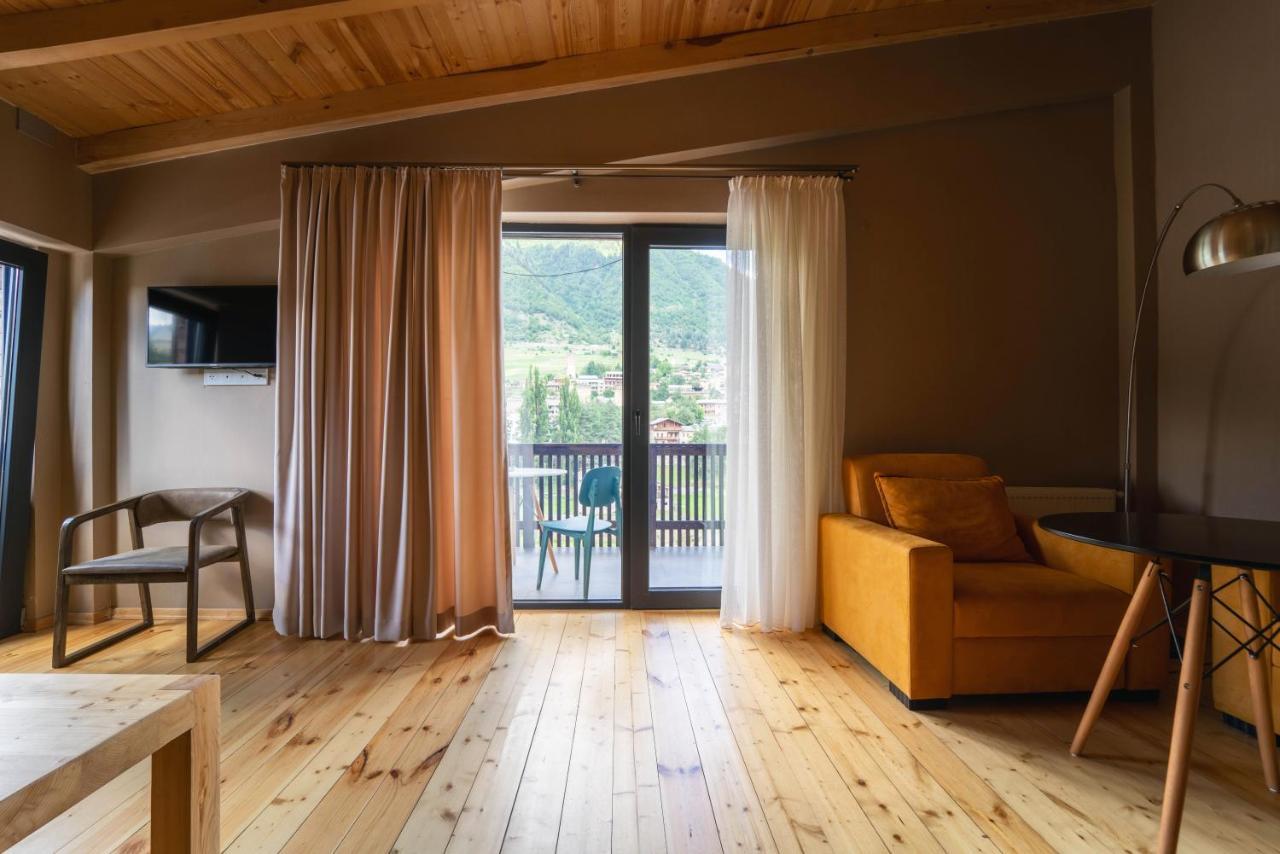 Hotel Lahili 메스티아 외부 사진