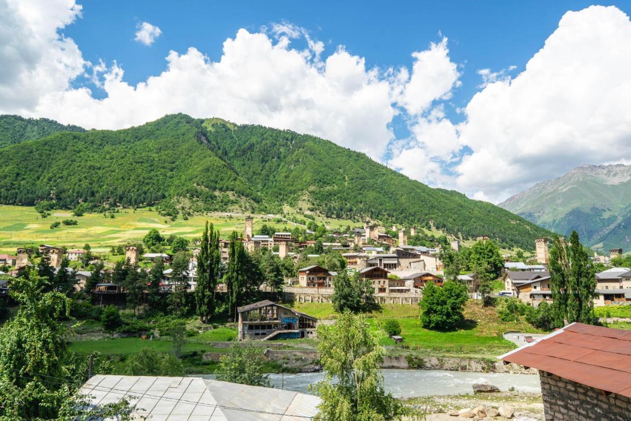 Hotel Lahili 메스티아 외부 사진